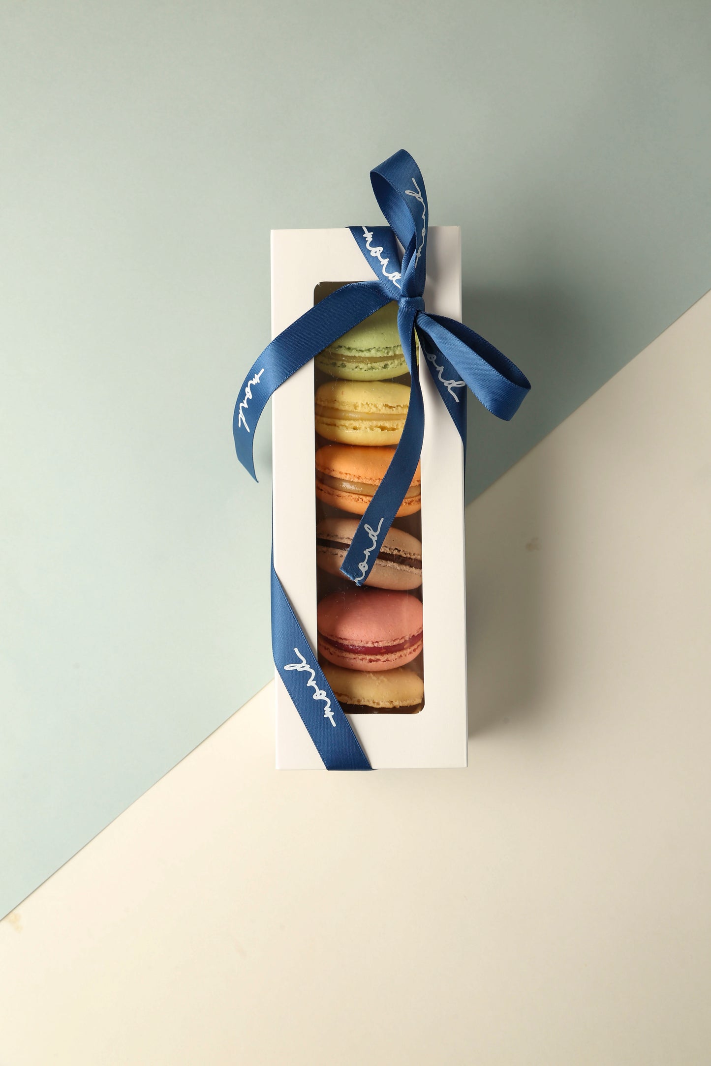 Make your own Box of 6 Macarons