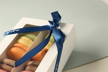 Classic Box of 12 Macarons